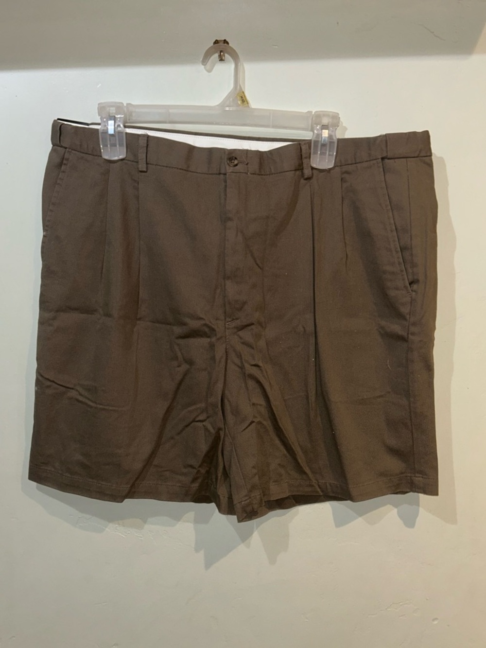 Haggar Men’s Size 44W Olive Expandable Waistband Men’s Shorts NWTS